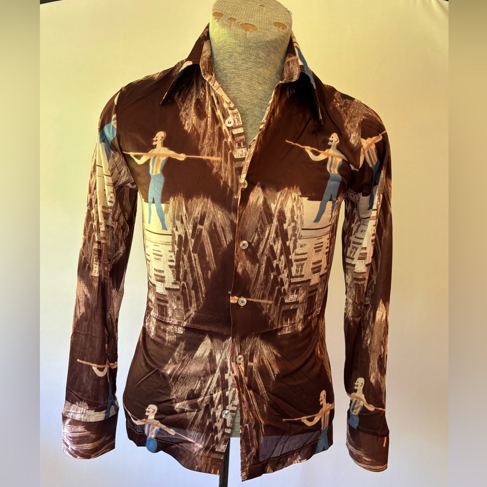 Vintage 1970’s Robert Bruce tight rope walker nylon button down. Exquisite! S-M